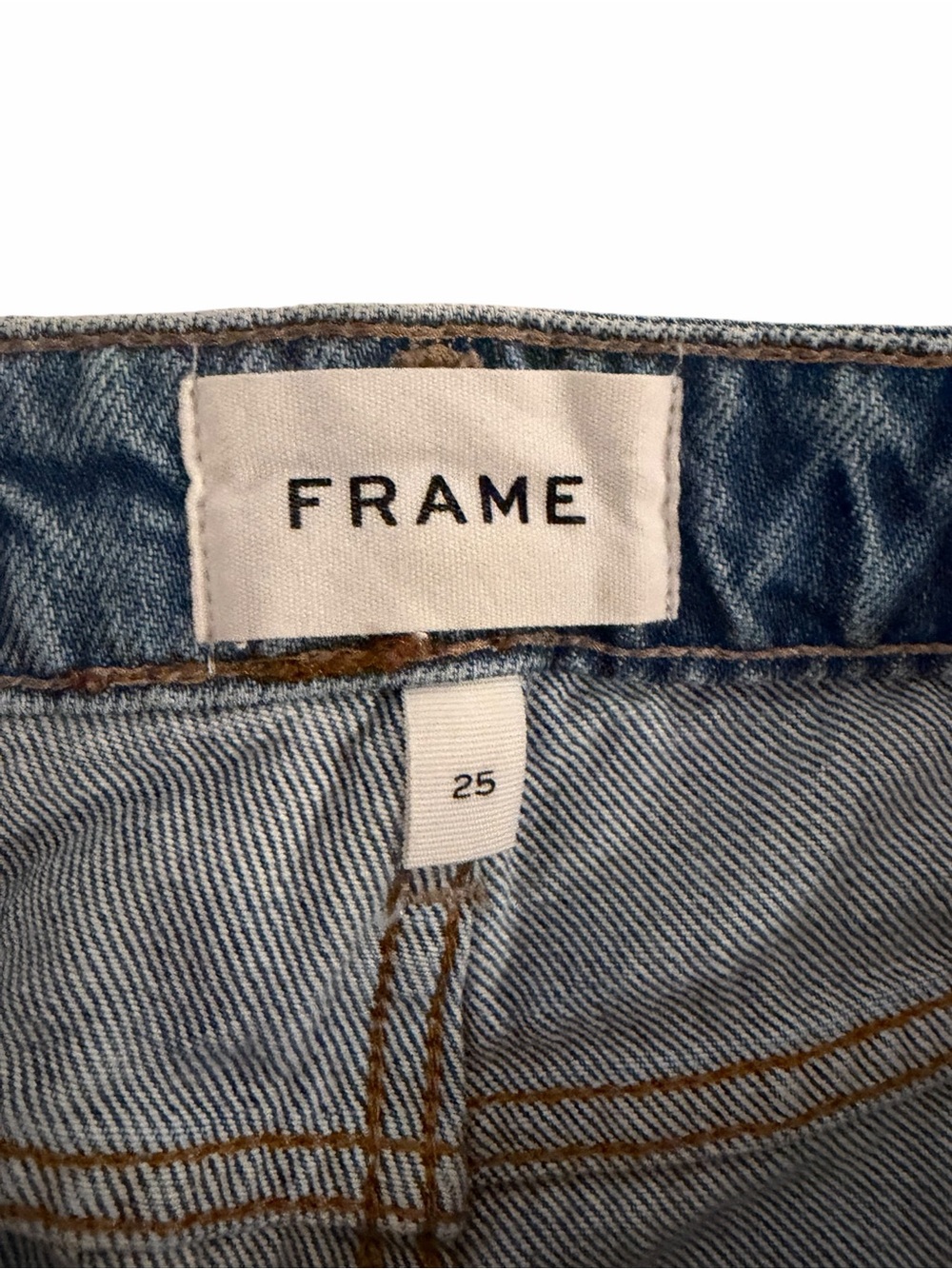 FRAME Le Grand Garçon Denim Shorts Distressed Raw Hem Size 25 - Picture 3 of 5